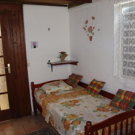 Locat Depot Villa Bouillante Exterior photo